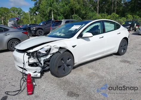 2023 Tesla Model 3 Rear-Wheel Drive z USA, uszkodzony, nr VIN 5YJ3E1EA0PF543558